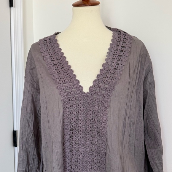 Garnet Hill XL Gauzy Swim Coverup Eyelet Taupe 3/4 Sleeve Boat Summer Resortwear - Picture 2 of 10